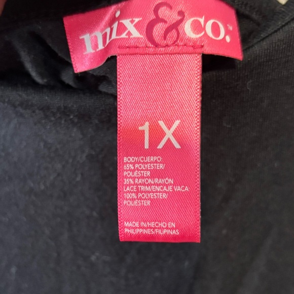 WOMENS MIX & CO HI-LOW LACE BACK ACCENT TOP - Picture 5 of 5